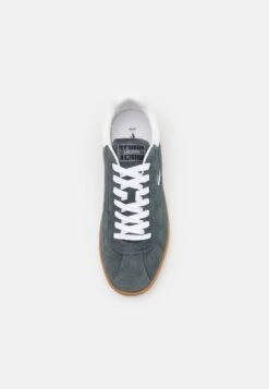 Lacoste BASESHOT - Trainers - Dark Grey -Stock X cf2a23036fc642b5adc5f01627f4571d