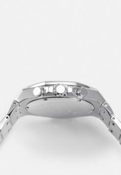 Guess Momentum Unisex - Watch - Silver-Coloured Tone -Stock X cff2acfeebc54614941dfa1cd27fac57