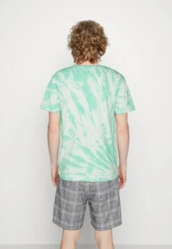 Alpha Industries Tie Dye - Print T-Shirt - Atomic Green -Stock X d10e202292fd4f51925bbf8b4291ddea
