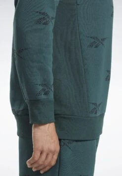 Reebok Ri Aop Crew - Sweatshirt - Forest Green 13 Reebok Ri Aop Crew - Sweatshirt - Forest Green -Stock X d176c7e7b45a41ccaff99e98c3cfce31