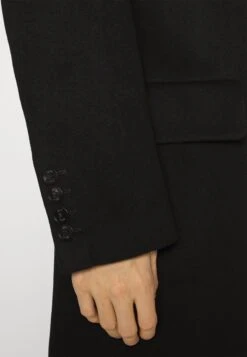 DRYKORN Skye - Classic Coat - Black -Stock X d28ada29f26e4d7ebe1bd3f2d6c84881