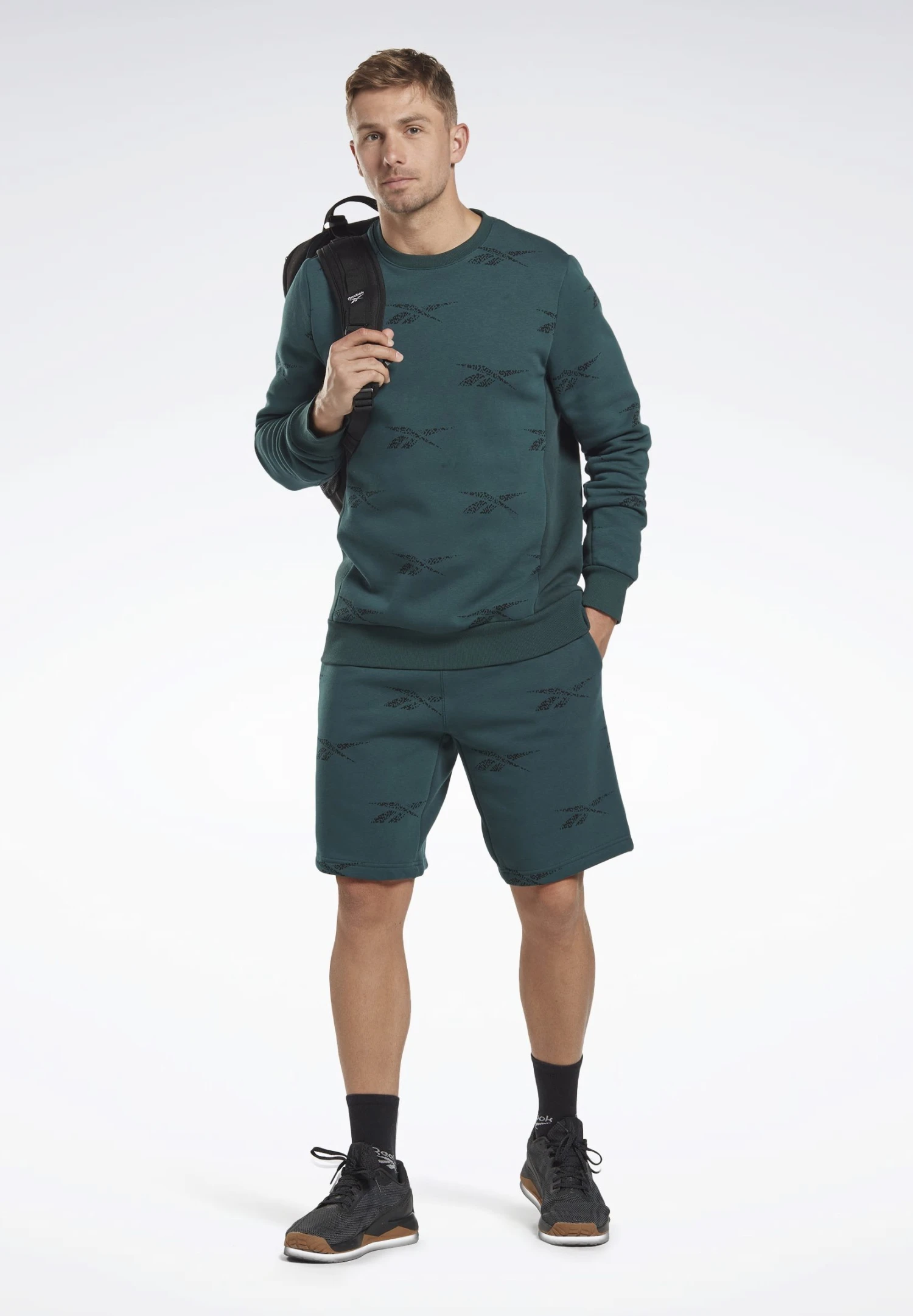 Reebok Ri Aop Crew - Sweatshirt - Forest Green 4 Reebok Ri Aop Crew - Sweatshirt - Forest Green - Image 2