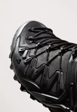 SALEWA Wildfire Edge Mid Gtx - Hiking Shoes - Black -Stock X d42952dec39d446f858c60841546be62