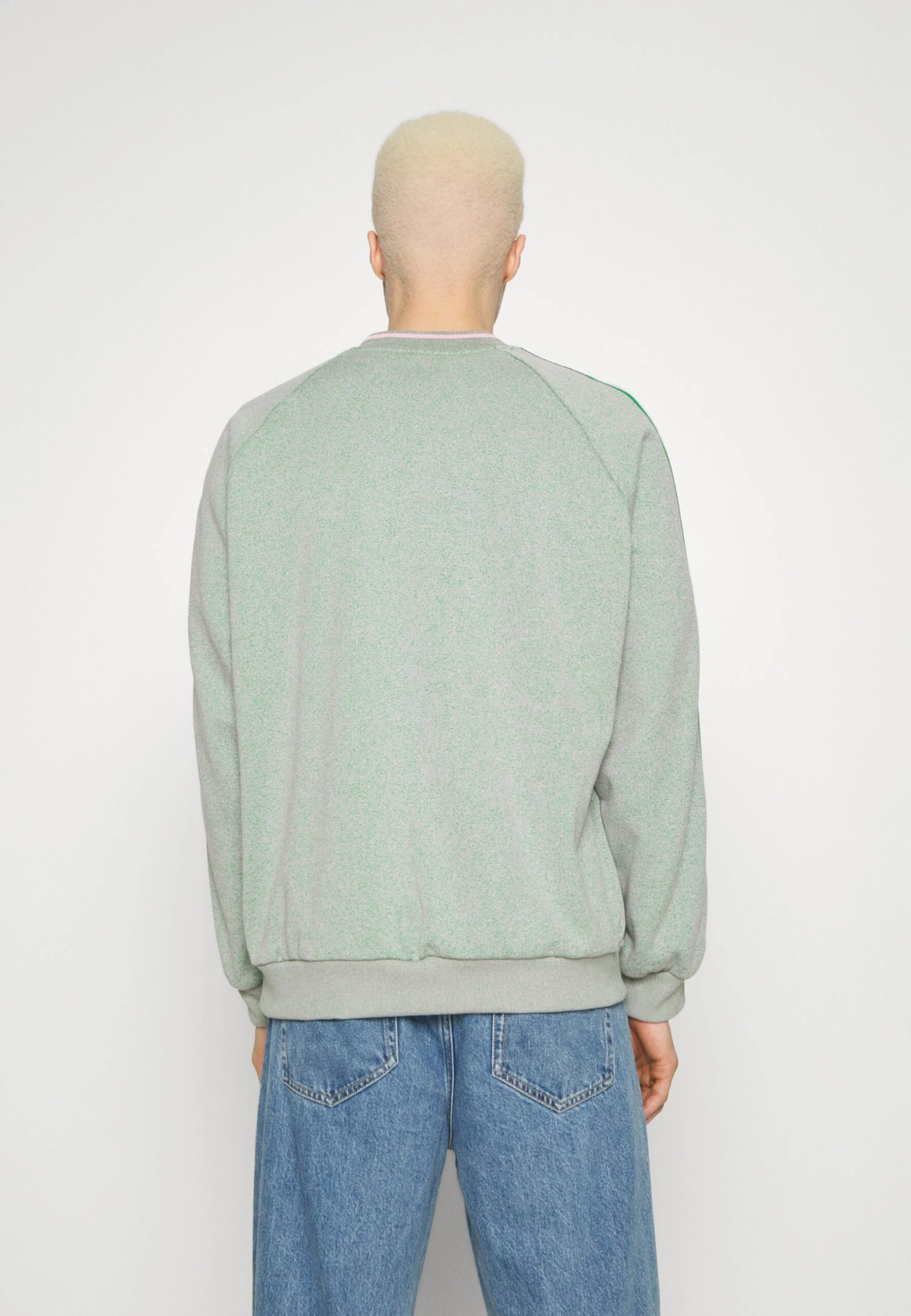 Adidas Originals Sweatshirt - Green 6 Adidas Originals Sweatshirt - Green - Image 4