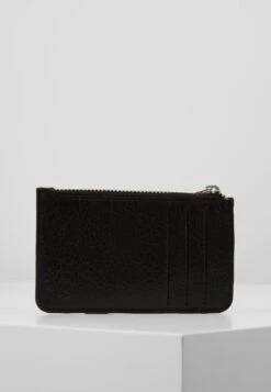 Still Nordic Thunder Credit Card Holder Zip - Business Card Holder - Black -Stock X d4ffd57463d840c2a272836d0f89714d