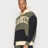 MARKET Colorblock Hoodie - Hoodie - Navy And Pine -Stock X d51d51f660914bfb9ad93dcffbaad761