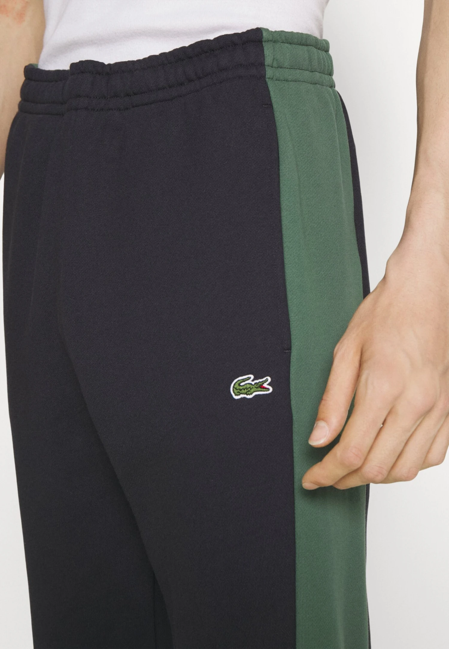 Lacoste Unisex - Tracksuit Bottoms - Abysm/Sequoia 7 Lacoste Unisex - Tracksuit Bottoms - Abysm/Sequoia - Image 5