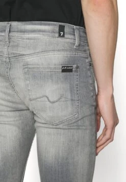 7 For All Mankind Paxtyn - Jeans Skinny Fit - Grey -Stock X d5eab54aaf0b42f799f67d1244e50a32