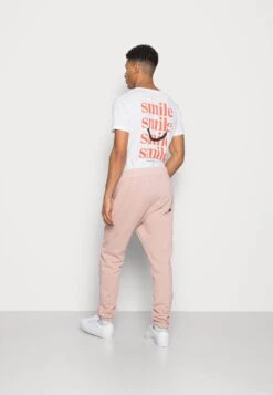 Sean John Script Logo Essential Pants Dark Rose - Tracksuit Bottoms - Dark Rose -Stock X d6213d11f78a4258908ba98156c13d04