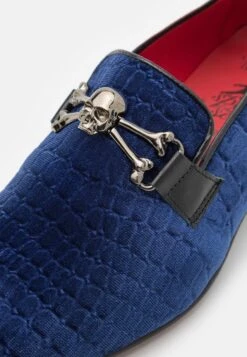 Last Jung - Slip-Ons - Blue -Stock X d6ec9bee2d0e4198bbd169dd89b46c9b