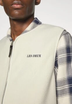 Les Deux Duncan Vest - Waistcoat - Ivory -Stock X d867814112d24d9bb221df014d778f8a