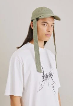 Han Kjøbenhavn Artwork Boxy Tee Short Sleeve - Print T-Shirt - Off White -Stock X da33ee77dd5b4fac8dc2d3a3b2091740