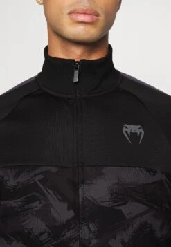 Venum Club Evo Jacket - Training Jacket - Black -Stock X da689e708d0943f29fc7028ecc1edb46