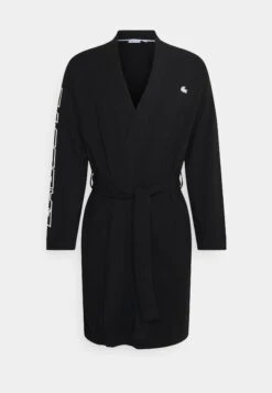 Lacoste Exclusive - Dressing Gown - Black -Stock X da955b2a9b9a4eceb8ae6348190d57ef