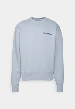 Sweater Casse Croûte Unisex - Sweatshirt - Purple -Stock X dabed45f0980491bbeb83f8ed19028cd