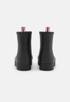 Hunter ORIGINAL Mens Play Short Insulated Boot - Wellies - Black -Stock X db6f5b3fa5184132bafe52f1ad058258