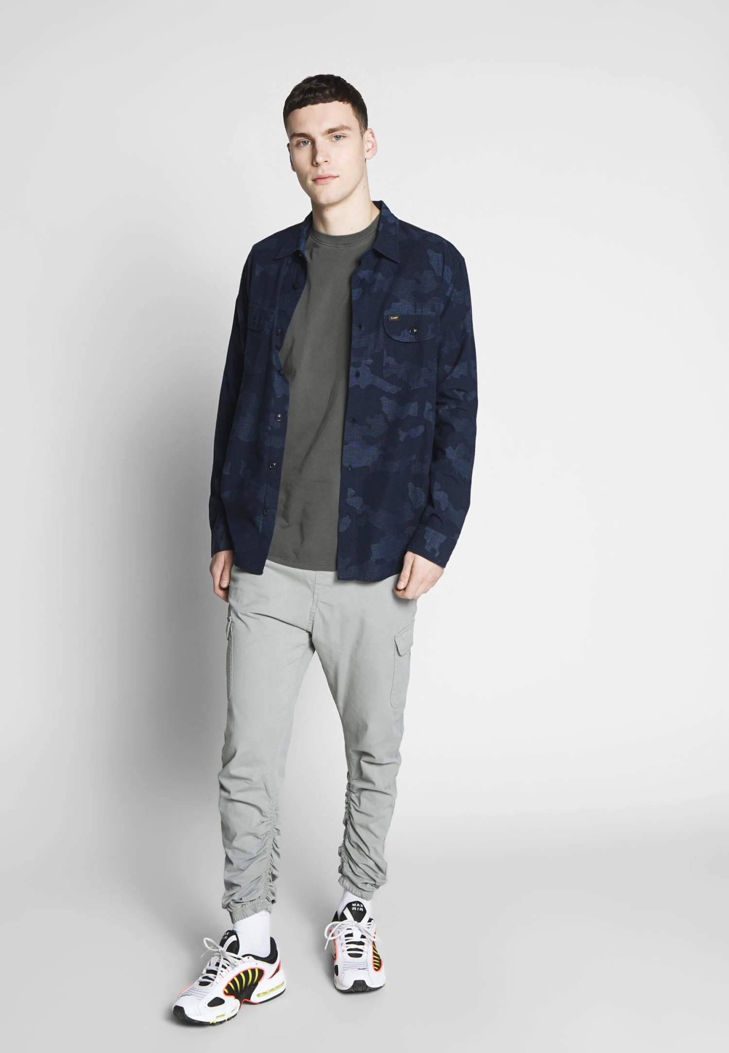 Indicode Jeans Lakeland - Cargo Trousers - Light Grey 4 Indicode Jeans Lakeland - Cargo Trousers - Light Grey - Image 2