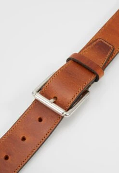 Royal RepubliQ Nano Belt - Belt - Cognac -Stock X dc00ff13f83947e4a723773aa364875a