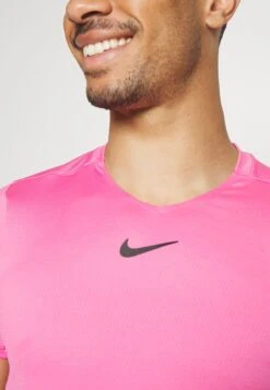 Nike Performance Sports T-Shirt - Pinksicle/Black -Stock X df8e8cf6227f4be8828f87f9ce256384