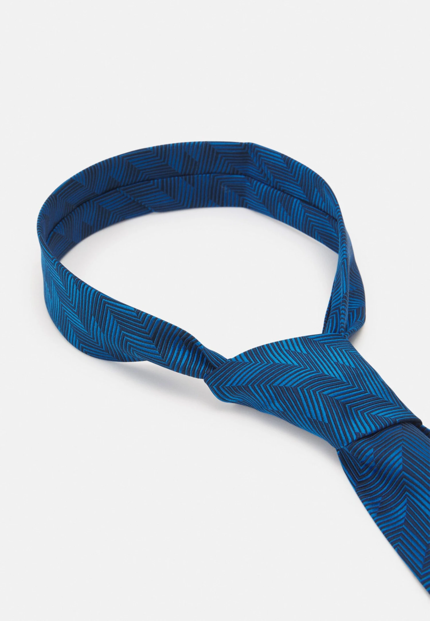 Boss Tie - Open Blue 5 Boss Tie - Open Blue - Image 3