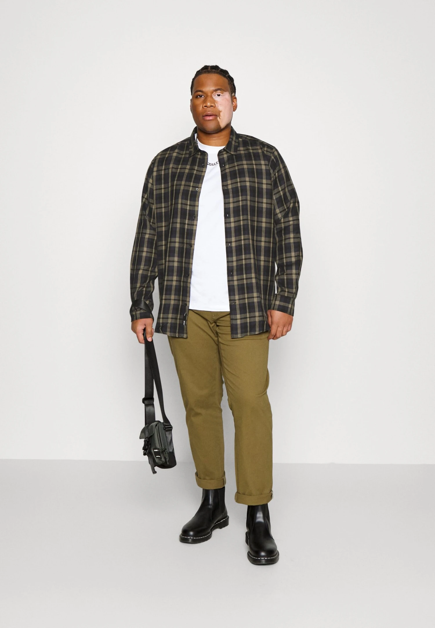 Only & Sons Onsari- Shirt - Dark Navy 4 Only & Sons Onsari- Shirt - Dark Navy - Image 2