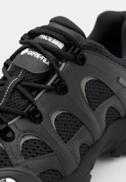 The North Face HEDGEHOG 06 GORE TEX UNISEX - Trainers - Tnf Black/tnf White -Stock X e0d83eb6ba8d43dda0af60ab35152176