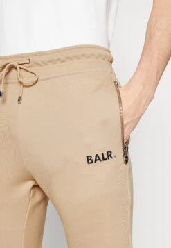 BALR Classic Sweatpants - Tracksuit Bottoms - Camel -Stock X e141244bc4754a59a3a8194f57cf87e0