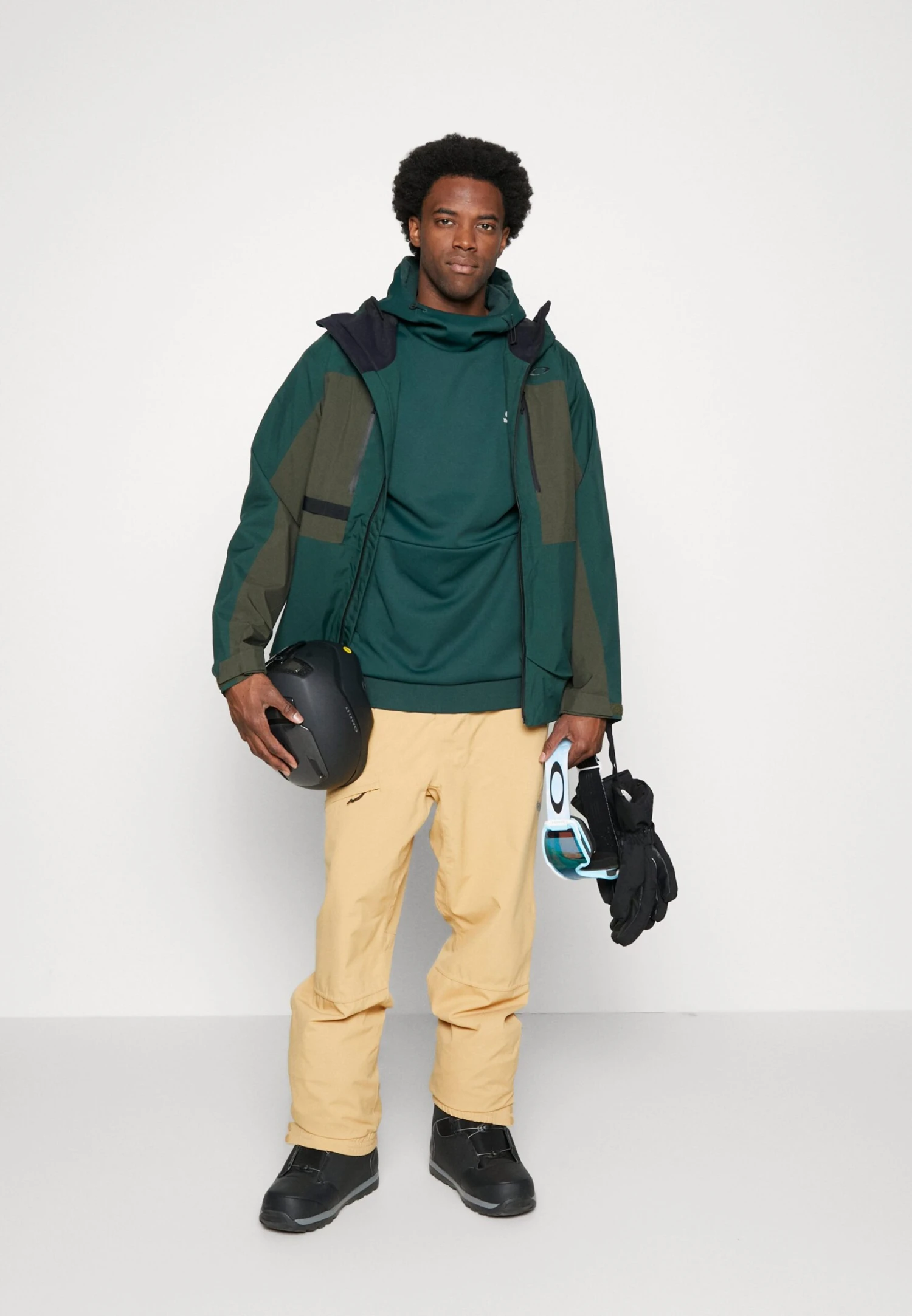 Oakley Earth Jacket - Soft Shell Jacket - New Dark Brush/Hunter Green 4 Oakley Earth Jacket - Soft Shell Jacket - New Dark Brush/Hunter Green - Image 2