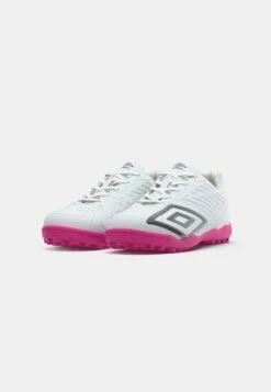 UMBRO VELOCITA DECIMO SQUAD TF - Turf Football Boots - White/black/pink Glo -Stock X e28a0bdbbad54894afffedfb782756f4