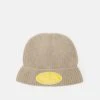 Von Dutch Fisherman Unisex - Beanie - Beige -Stock X e3999cd46e1f44bea5d355f69c28fa0c