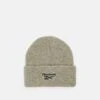 Reebok Classic Tailored Beanie Unisex - Beanie - Sand Stone -Stock X e410ab9cea7e47dcb8c2c1dff5669d19