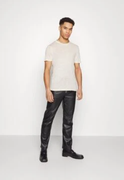 IRO Turi - Basic T-Shirt - Peach -Stock X e49f580e77ab4efa85c18861afaf5a62