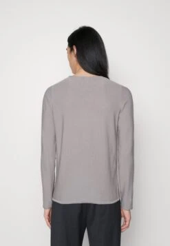 DRYKORN Rik- Jumper - Grey -Stock X e53290155066484b98311bf8c9c8472d