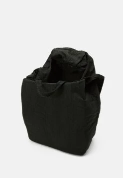 ARKET Unisex - Tote Bag - Evergreen -Stock X e5a6145af3f2436c878d197cd3924cf4