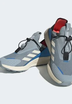 ADIDAS PERFORMANCE Terrex Voyager 21 Slipon H Rdy - Training Shoe - Grey -Stock X e68cbec1f5db4e84833750e345bff785