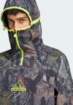 Adidas Originals CAMOUFLAGE - Summer Jacket - Olive Strata -Stock X e69b5ef62cb245ae852b97cf221e4578