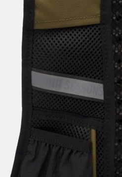 Puma Se4Sons Trail Running Backpack - Rucksack - Green Olive -Stock X e6c376a3e59b4ccbb273e5d6afd0674e