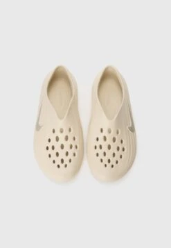 Nike Sportswear REACT REJUVEN UNISEX - Clogs - Beige -Stock X e7972cb18f3342a890ab206c6d0e7704