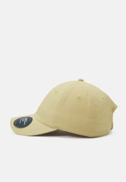 The North Face Washed Norm Hat Unisex - Cap - Khaki Stone -Stock X e80c7676606648d7a77b62f283b26944