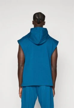 Nike Performance NAOS - Hoodie - Blue Force/pale Ivory -Stock X e8992bbbec86421b8171bf944f258650