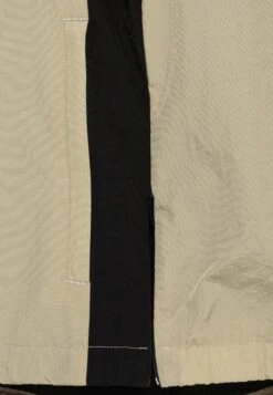 Santa Cruz Arch Strip Quarter Zip Track Unisex - Light Jacket - Black -Stock X e9366de197f24839bc4c37b470670d2b