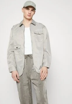 Emporio Armani Trouser - Trousers - Greige -Stock X e995915f7cdb44f5a25f5c8ef3f3cfb6