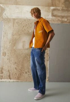 Quiksilver Aqua Cult - Straight Leg Jeans - Aged -Stock X ea022c85388242f59b2fe8d71ec05c14