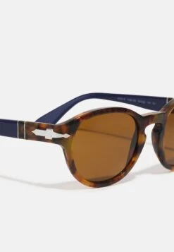 Persol Unisex - Sunglasses - Brown/Tortoise Beige -Stock X ea2959d511c840ffb88d5752146ac9f9