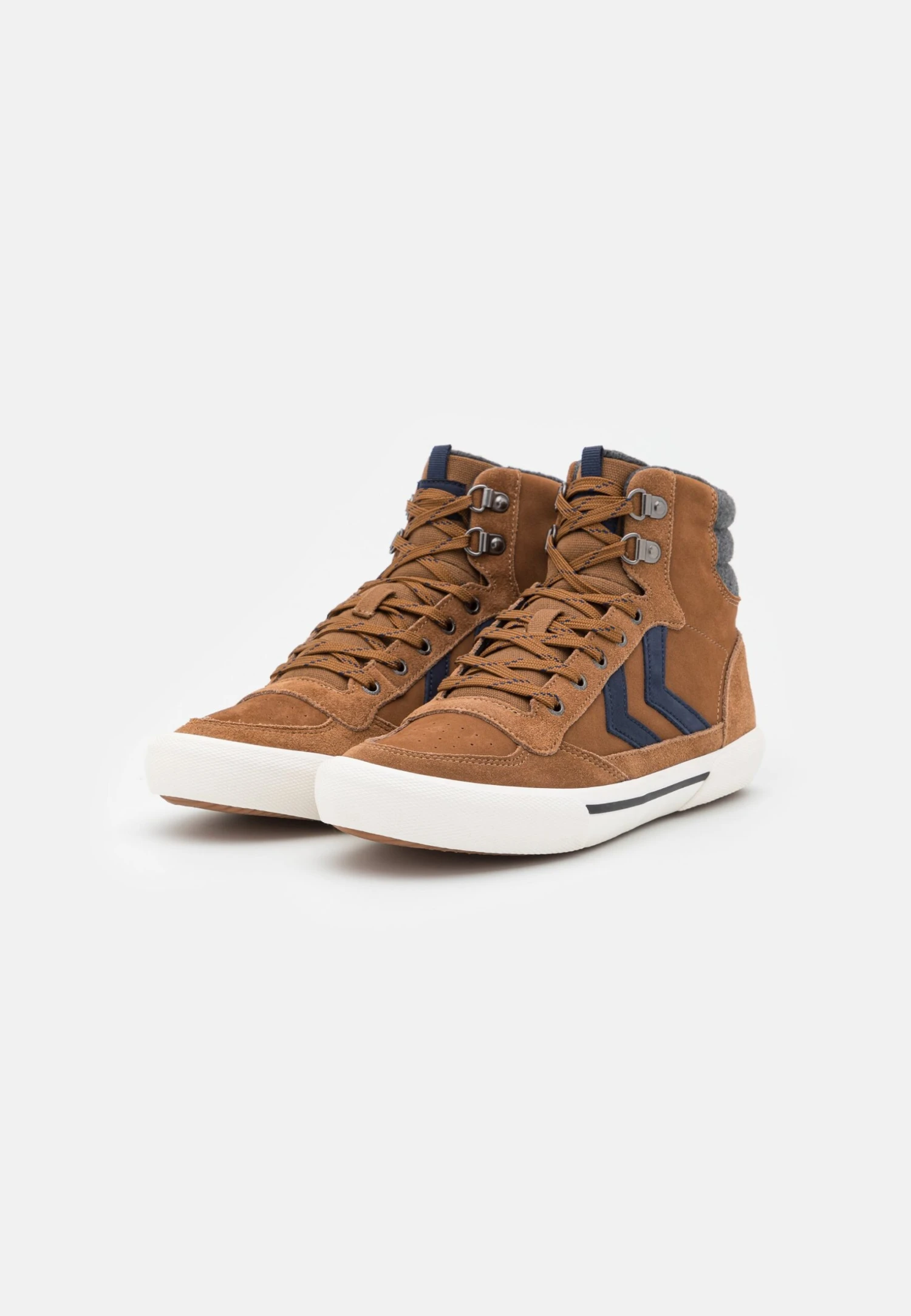 Hummel Stadil Winter - High-Top Trainers - Brown 4 Hummel Stadil Winter - High-Top Trainers - Brown - Image 2