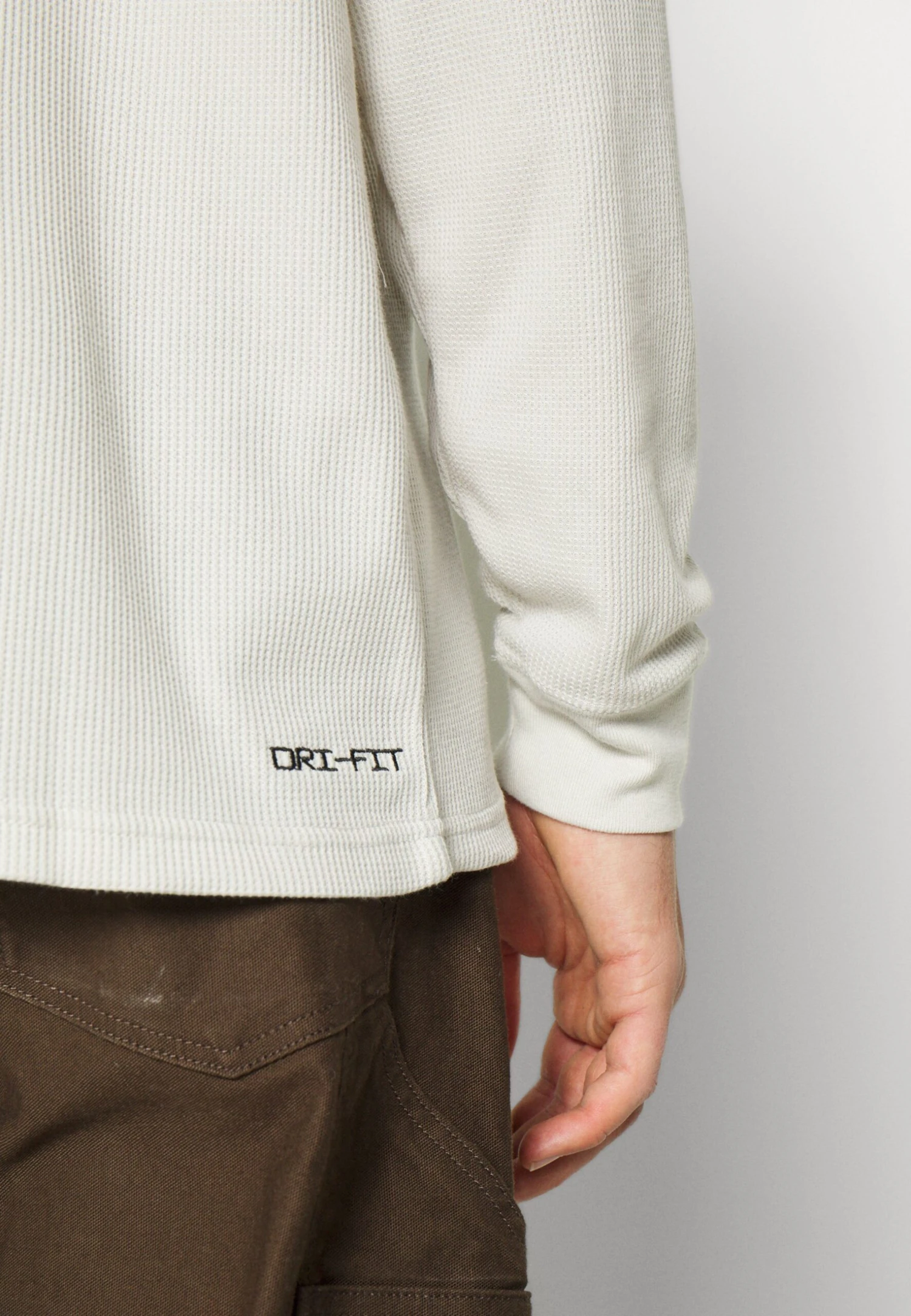 Nike Sportswear Tee - Long Sleeved Top - Light Bone 9 Nike Sportswear Tee - Long Sleeved Top - Light Bone - Image 7