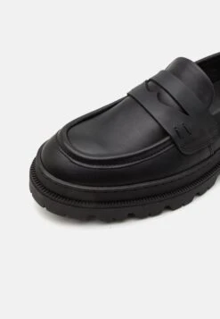 Sneaky Steve Kyoto - Slip-Ons - Black -Stock X eb63d2cafe2b437a8d74bfe4c316e705