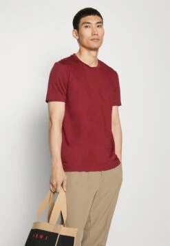 Boss Tessler - Basic T-Shirt - Dark Red -Stock X ef01a10e9c594098a386413a4a559636