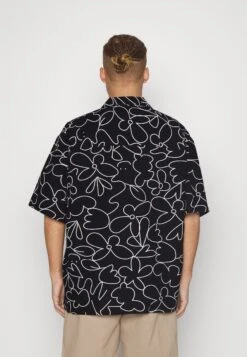 Redefined Rebel Pablo Plus - Shirt - Black Art -Stock X ef044afa370f4262a06c5ee72fbf9735