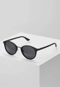 Polaroid Sunglasses - Matt Black